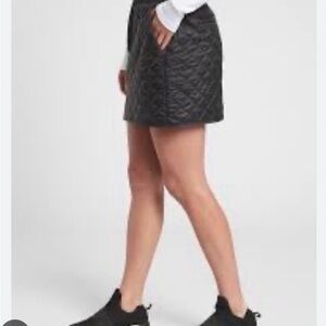 Athleta Quilted Lodge Black Mini Sport Skirt Size 4